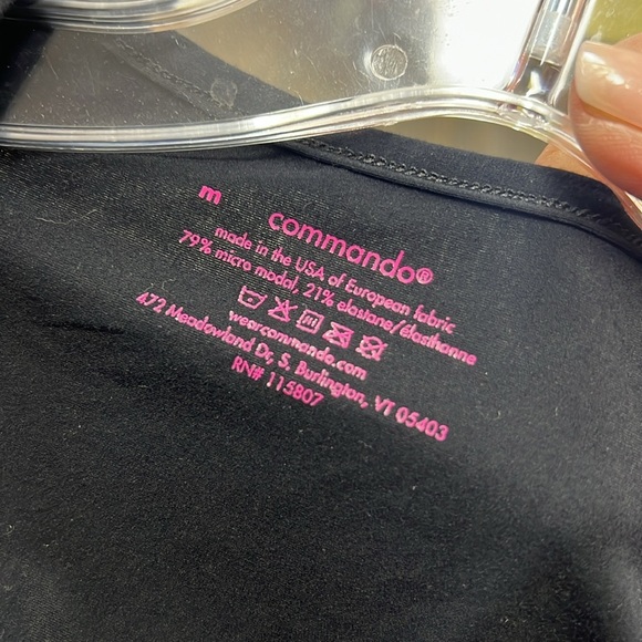 Commando Black Butter Wrap Long Sleeve Cropped Top with Thumb Holes M - Picture 9 of 11